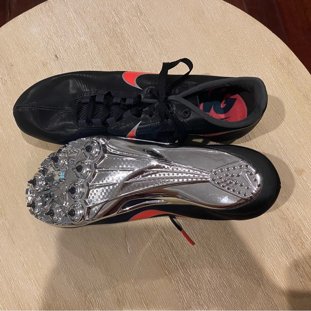 Red and black Nike zoom Ja Fly running spikes men’s size 81/2 NEVER WORN